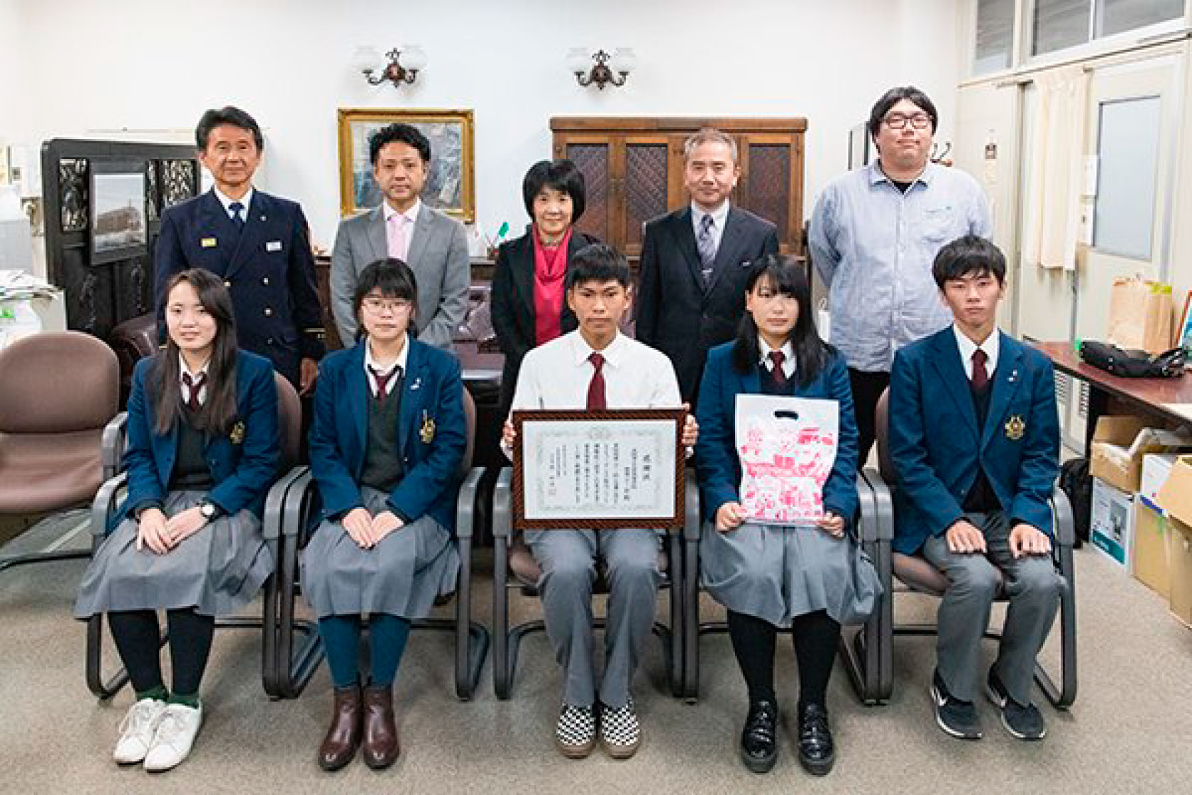 大阪市立工芸高等学校 写真工芸科・映像デザイン科同窓会 写友会